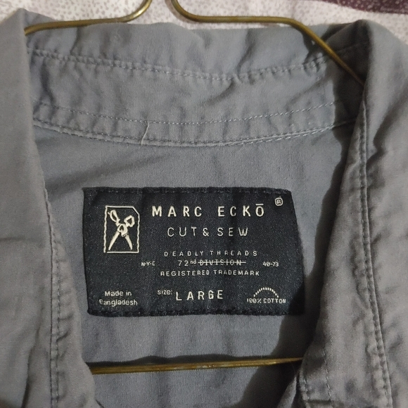 Marc Ecko button up shirt - Picture 4 of 4